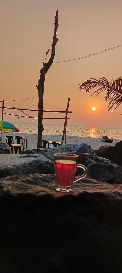 Zest Moon Beach Home Alappuzha 0*,